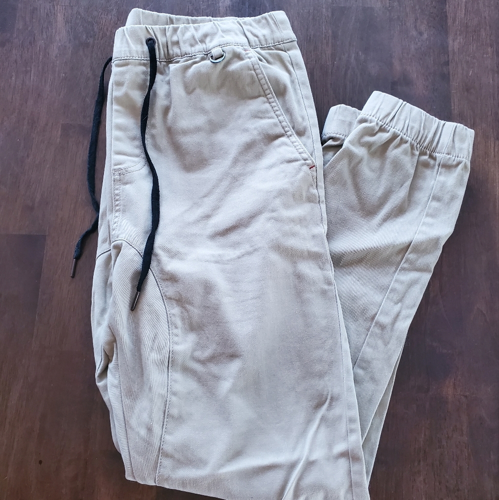 KDNK Joggers